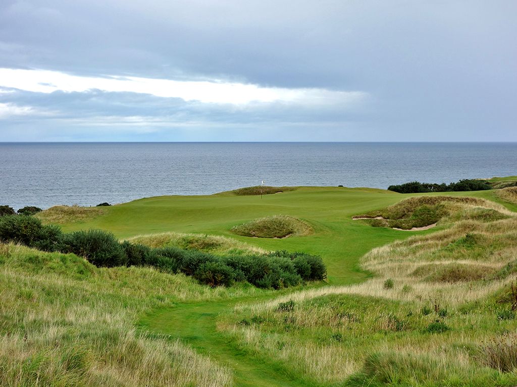 The short 8th at St Andrews Castle course